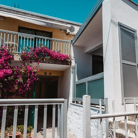 Ankica & Anamarija Apartments Неум Экстерьер фото
